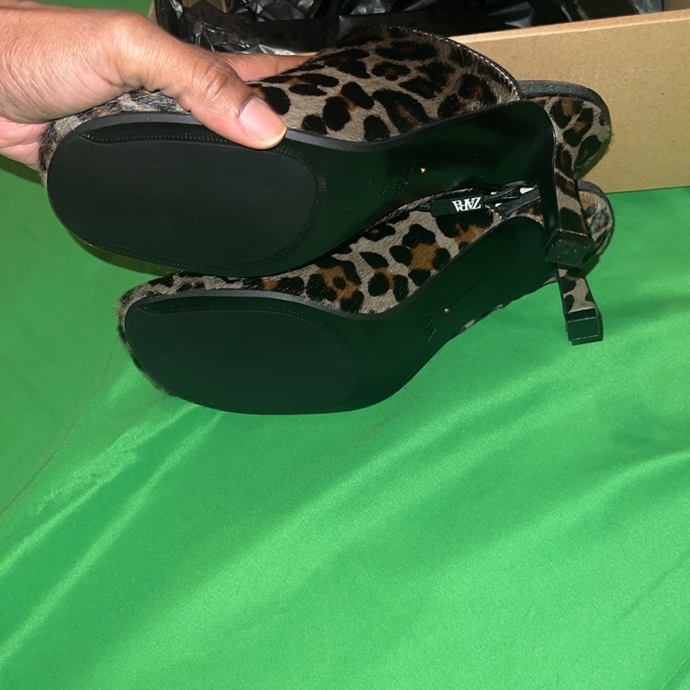 NWT Zara 100% Cow Fur Skin/ 90% Goat Leather Animal Print Mules size 38 - Picture 7 of 13